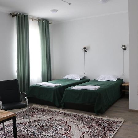 Issyk - Kol Hotel Balyktsjy Buitenkant foto