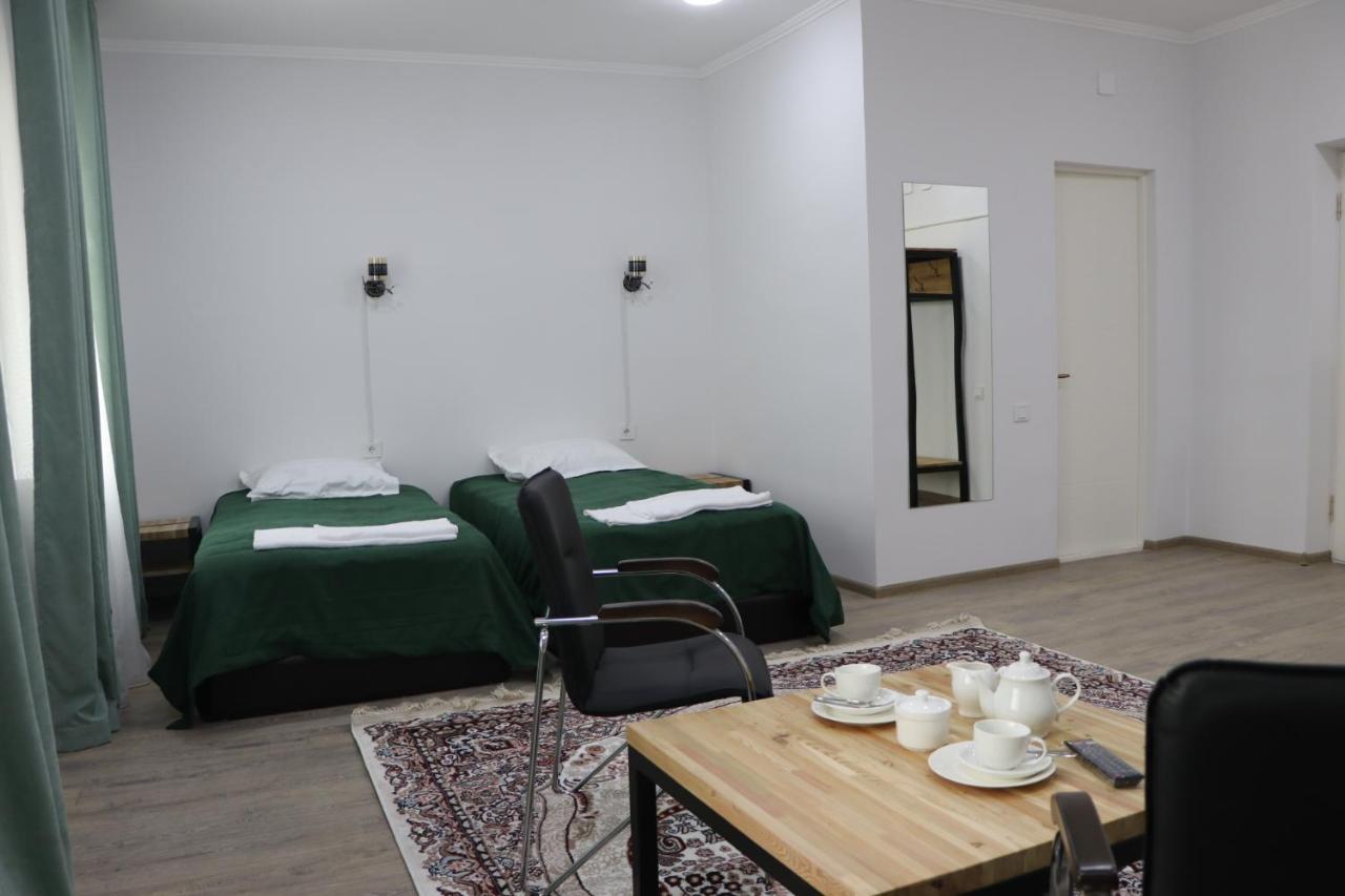 Issyk - Kol Hotel Balyktsjy Buitenkant foto