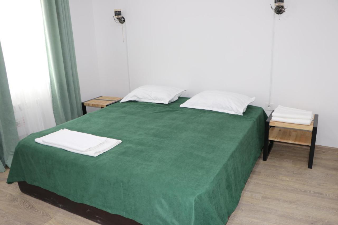 Issyk - Kol Hotel Balyktsjy Buitenkant foto