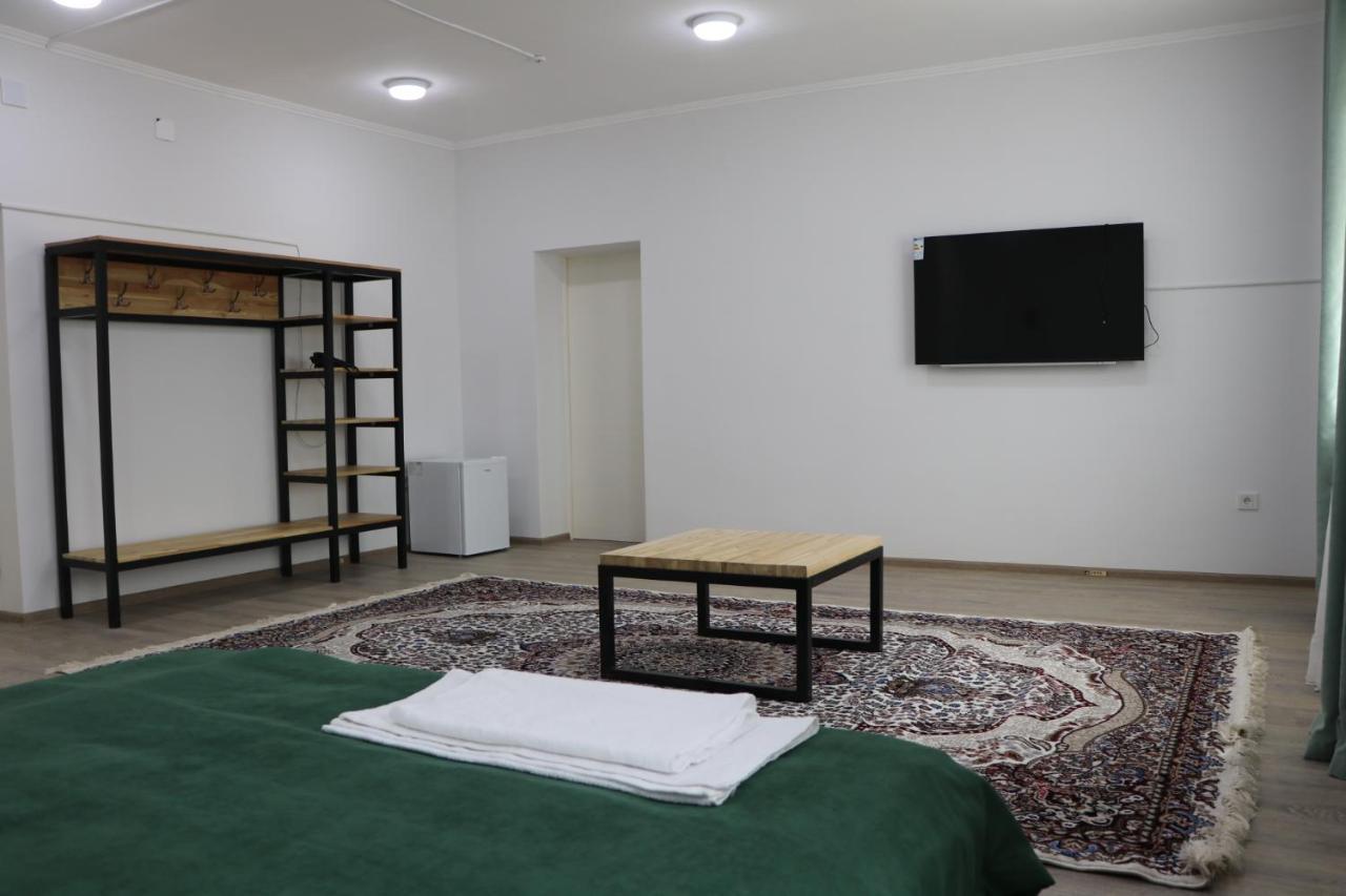 Issyk - Kol Hotel Balyktsjy Buitenkant foto