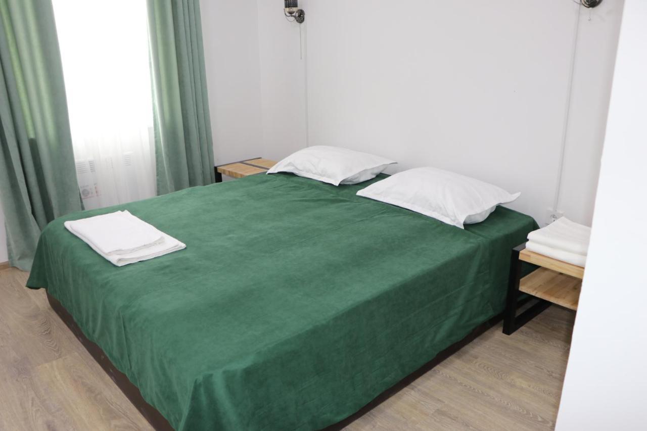 Issyk - Kol Hotel Balyktsjy Buitenkant foto