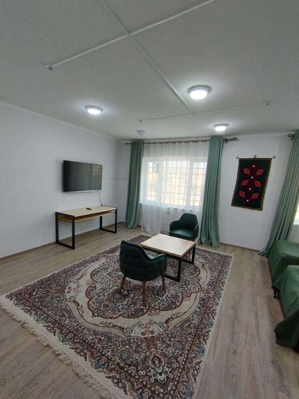 Issyk - Kol Hotel Balyktsjy Buitenkant foto